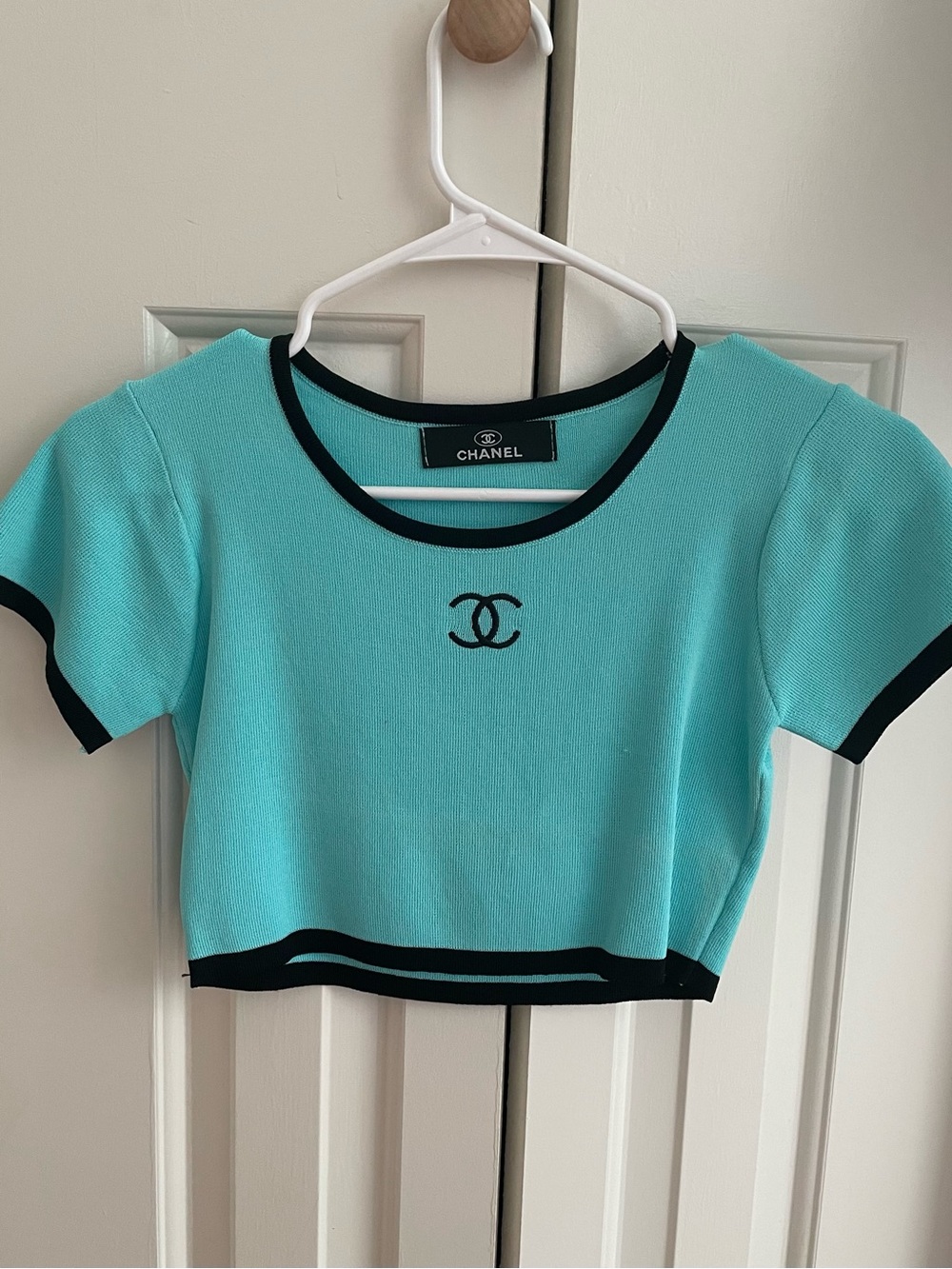 CHANEL Vintage 1990s Rib Knit Cropped Top - Picture 1 of 7